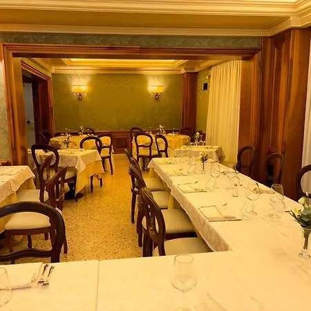 Hotel Ristorante Ca' Nova 3*
