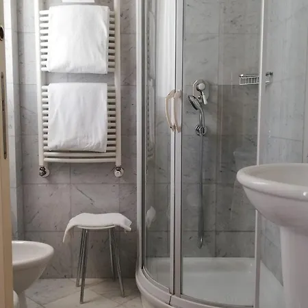 Ristorante Ca' Nova מלון 3*