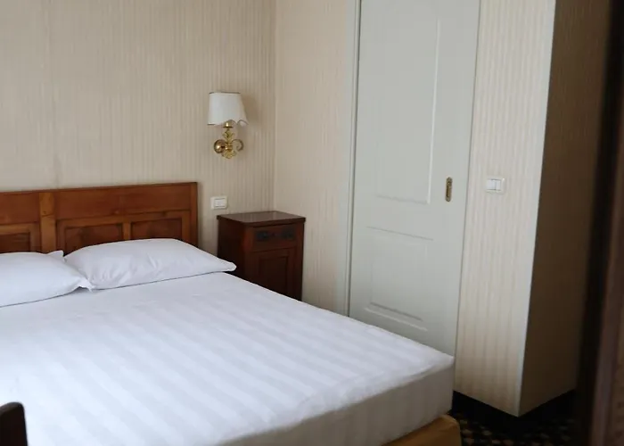 מלון Ristorante Ca' Nova